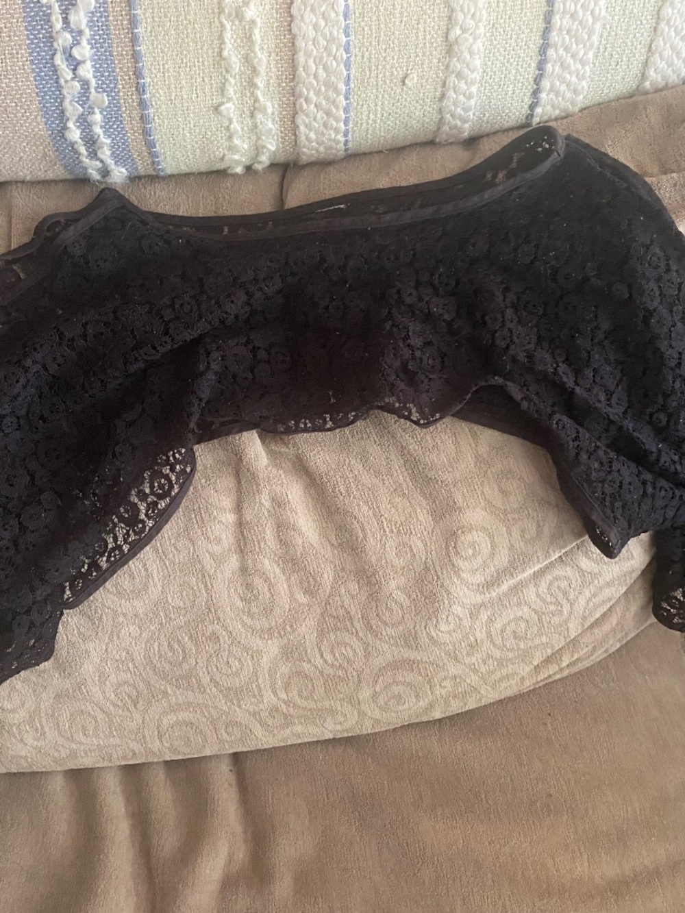 Black lace crop top